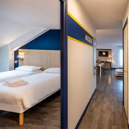 Ibis Styles Отель Морле