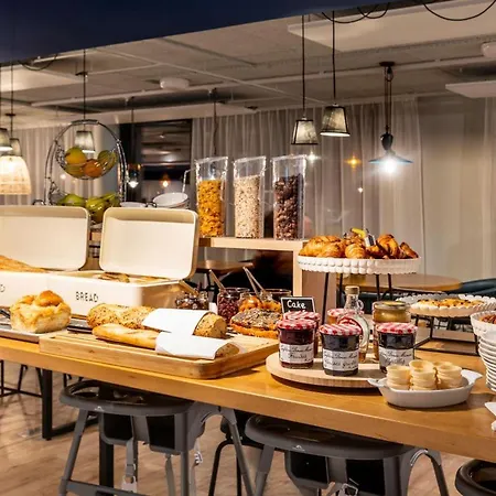 Ibis Styles Морле
